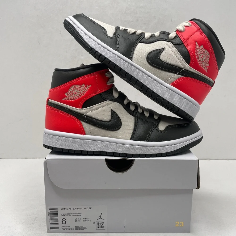 Nike Air Jordan 1 Retro Mid WMNS SE “Newspaper” 2022 - Picture 1 of 4